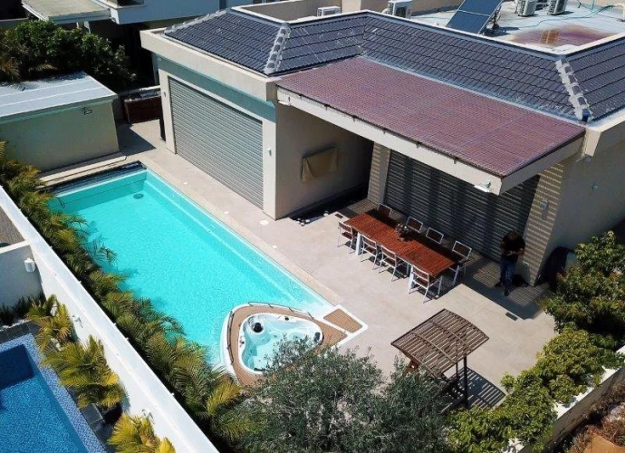 Модель Yacht pool